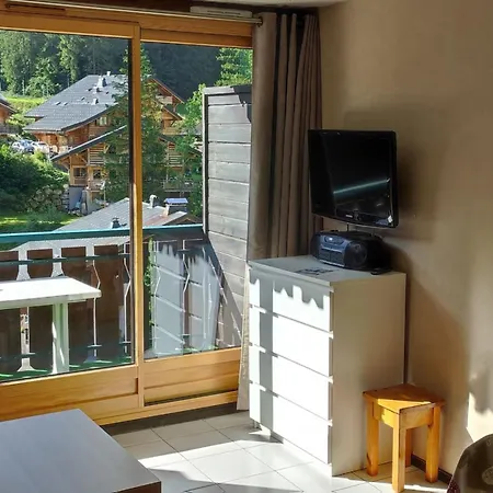 Apartment Avec Balcon Sud, A 100m Des Remontees Mecaniques, Parking Gratuit, Pour 4 Personnes - Fr-1-676-98 Chatel